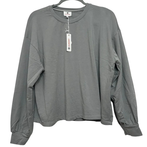 Sundry women’s NWT’s long sleeve lightweight soft sweatshirt. Size medium - Picture 1 of 4